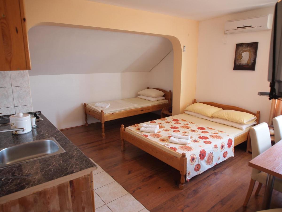 Apartments And Rooms With Parking Space Orebic, Peljesac - 10192 Orebić Exterior foto